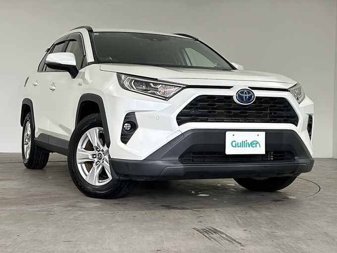 新着情報“ＲＡＶ４ハイブリッドX”2019年式ホワイトパールクリスタルシャイン入荷しました！