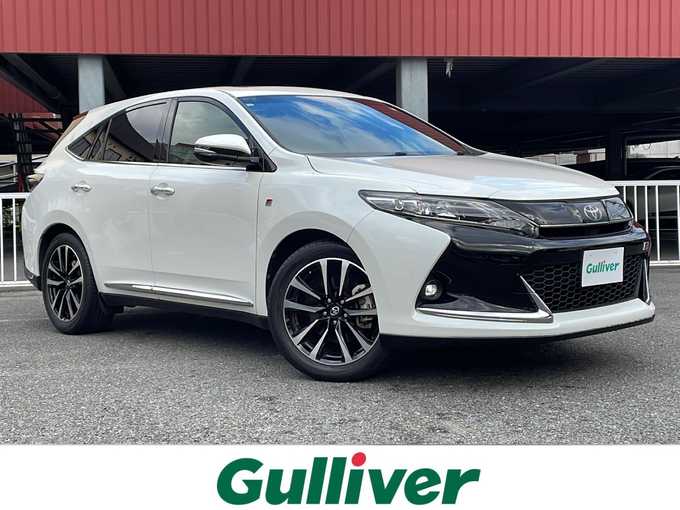 新着情報“ハリアーエレガンス GRスポーツ”2018年式ホワイトパールクリスタルシャイン入荷しました！