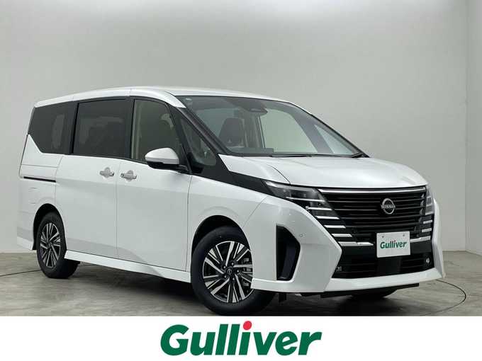 新着情報“セレナe－パワー ハイウェイスターV”2025年式プリズムホワイト入荷しました！