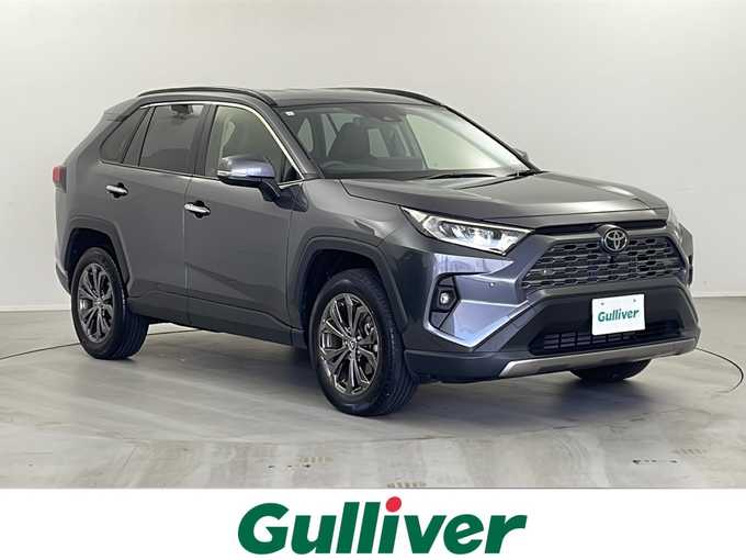 新着情報“ＲＡＶ４G”2023年式グレーメタリック入荷しました！