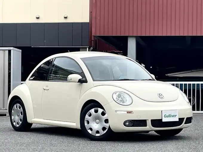 新着情報“ニュービートルニュービートルEZ”2006年式ハーベストムーンベージュ入荷しました！