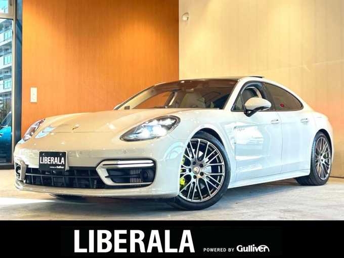 新着情報“パナメーラパナメーラ 4 E－ハイブリッド プラチナエディション”2022年式ベージュ入荷しました！