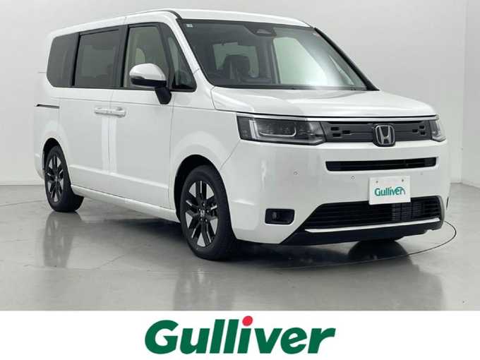 新着情報“ステップワゴンe:HEVエアー EX”2025年式プラチナホワイトパール入荷しました！