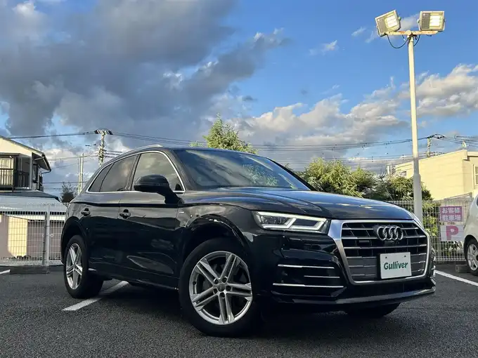 新着情報“Ｑ５Sライン ダイナミックリミテッド”2019年式黒入荷しました！