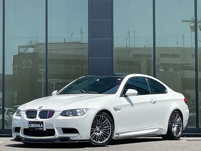 新着情報“Ｍ３M3クーペ”2008年式アルピンホワイトⅢ入荷しました！