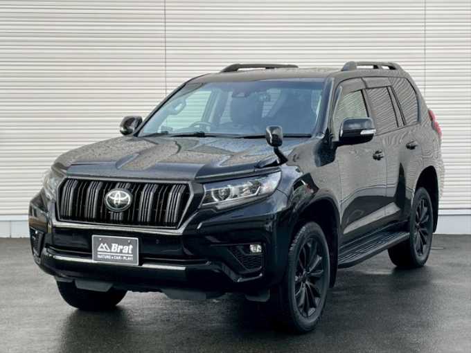 新着情報“ランドクルーザープラドTX Lパッケージ”2017年式ブラック入荷しました！