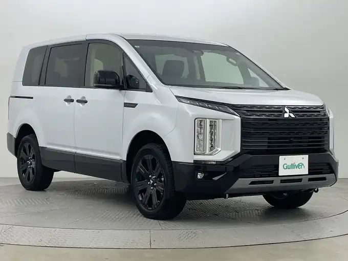 新着情報“デリカＤ：５シャモニー（電動サイドステップ非装着車）”2025年式パールⅡ入荷しました！