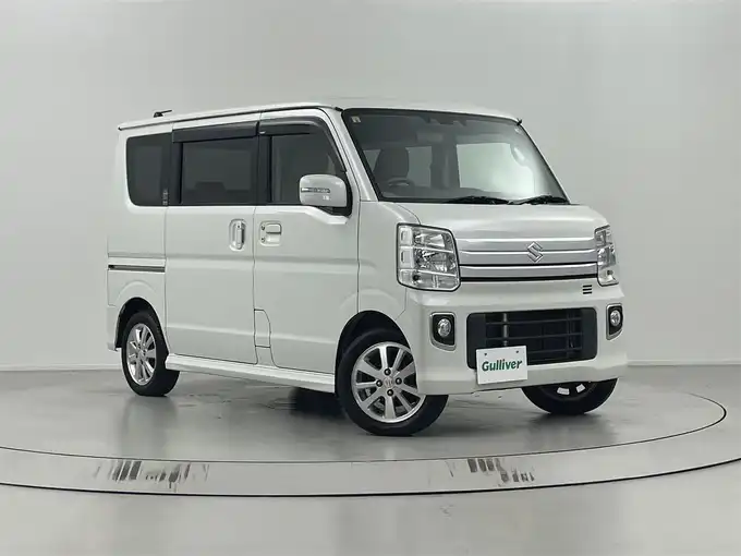 新着情報“エブリイワゴンPZターボスペシャル ハイルーフ”2020年式パールホワイト入荷しました！