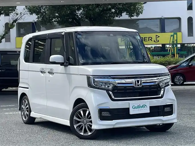 新着情報“Ｎ－ＢＯＸカスタムEX”2021年式プラチナホワイトパール入荷しました！