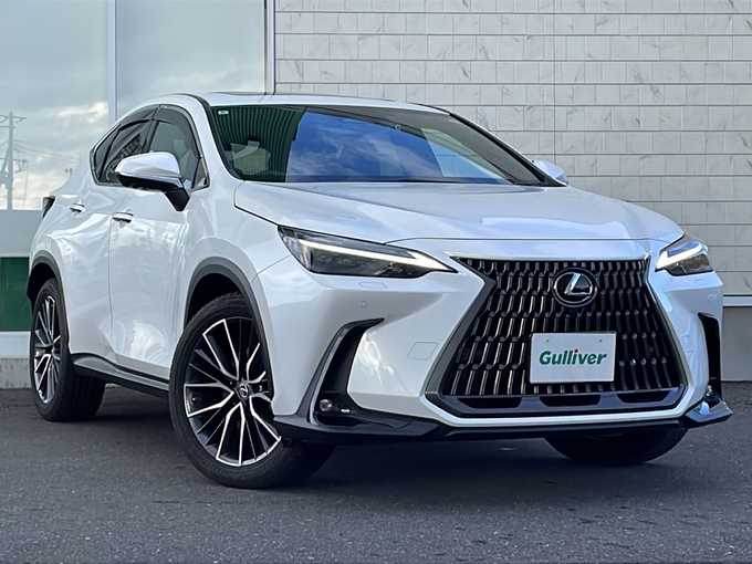 新着情報“ＮＸNX350h バージョンL”2022年式ソニッククォーツ入荷しました！