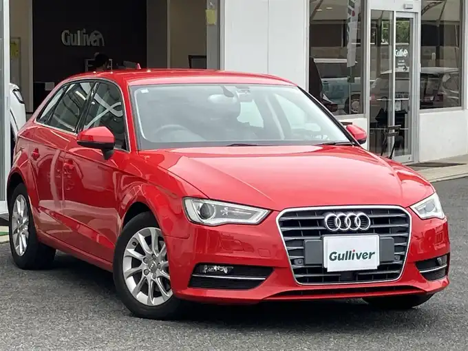 新着情報“Ａ３スポーツバック1．4TFSI”2015年式ブリリアントレッド入荷しました！