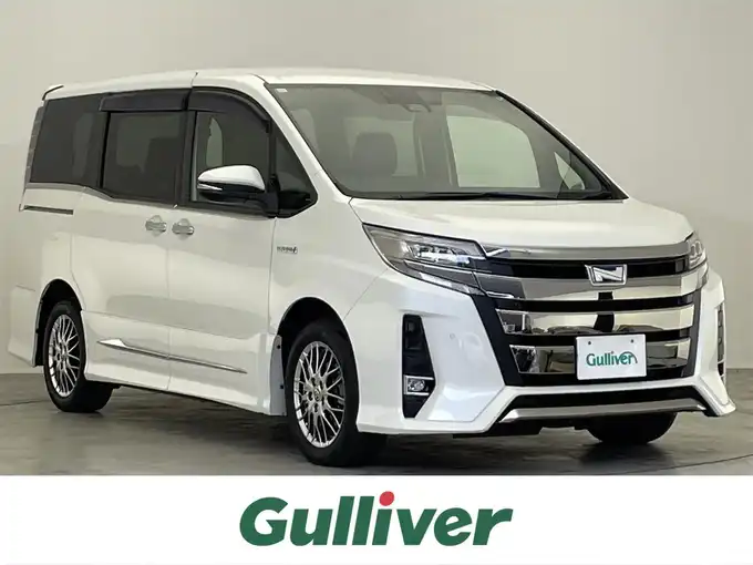 新着情報“ノアハイブリッドSi ダブルバイビーⅡ”2019年式ホワイトパールクリスタルシャイン入荷しました！