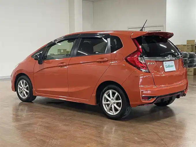 新着情報“フィットRS ホンダセンシング”2018年式サンセット