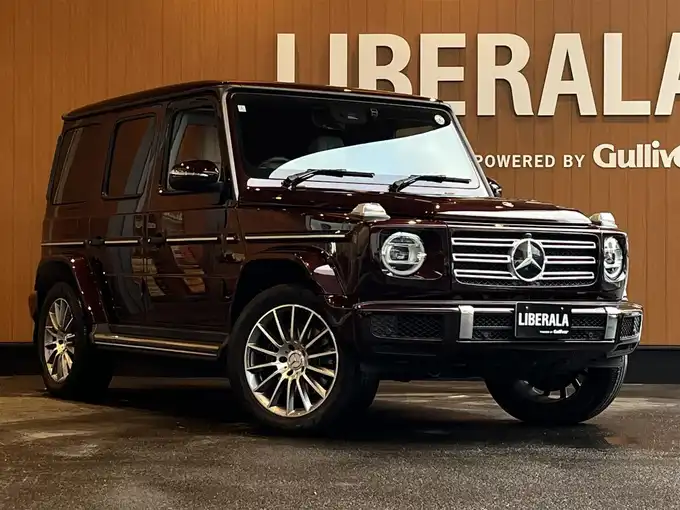 新着情報“ＧクラスG400d”2024年式ワイン入荷しました！