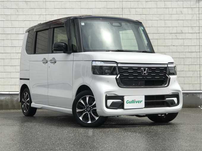 新着情報“Ｎ－ＢＯＸカスタムコーディネートスタイル（2トーン）”2024年式プラチナホワイトパール入荷しました！