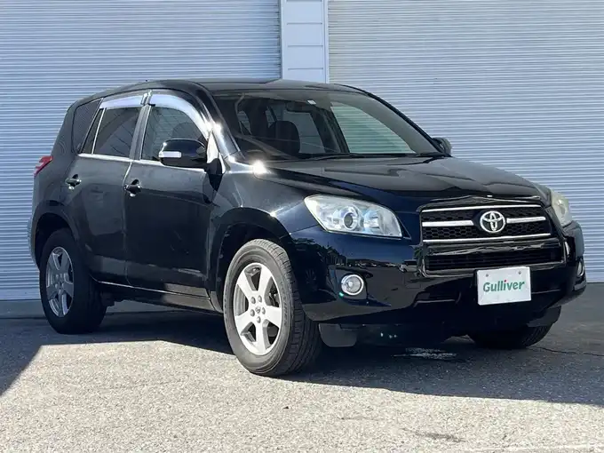 新着情報“ＲＡＶ４スタイル”2010年式ブラック入荷しました！