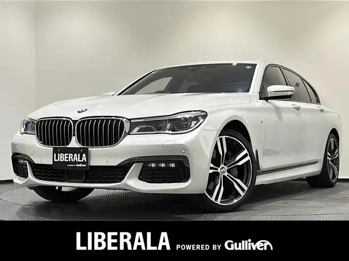 新着情報“７シリーズ740d xDrive Mスポーツ”2018年式ミネラルホワイト入荷しました！