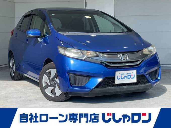 新着情報“フィットハイブリッドハイブリッド・Fパッケージ”2014年式ブリリアントスポーティブルーメタリック2トーン入荷しました！