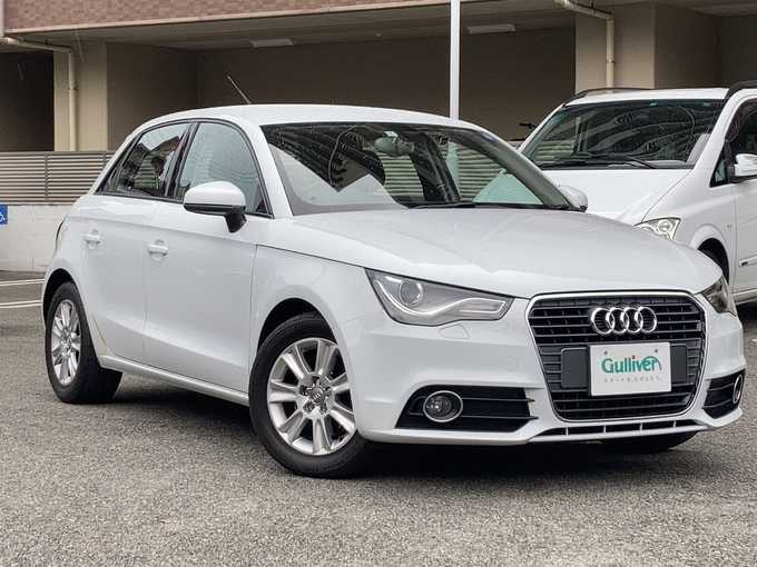 新着情報“Ａ１スポーツバック 1．4TFSI”2014年式グレイシアホワイトメタリック入荷しました！