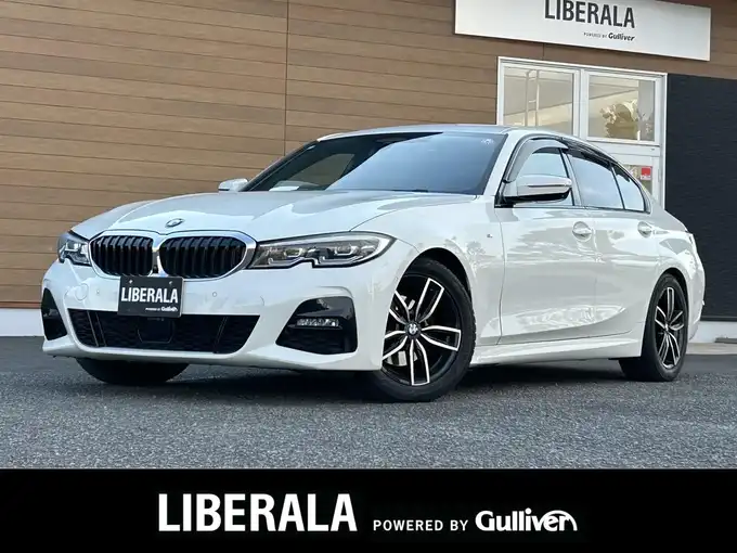 新着情報“３シリーズ320i Mスポーツ”2020年式アルピンホワイトⅢ入荷しました！