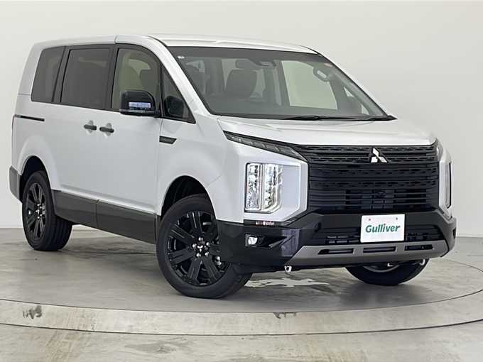 新着情報“デリカＤ：５シャモニー（電動サイドステップ非装着車）”2025年式白Ⅱ入荷しました！