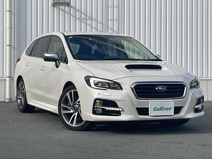 新着情報“レヴォーグ1．6GT－Sアイサイト”2015年式クリスタルホワイトP入荷しました！