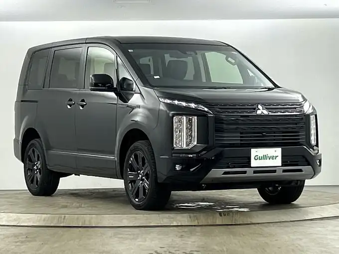 新着情報“デリカＤ：５シャモニー（電動サイドステップ非装着車）”2025年式ブラックダイヤモンド入荷しました！