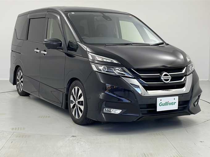 新着情報“セレナハイウェイスター”2017年式ダイヤモンドブラック入荷しました！