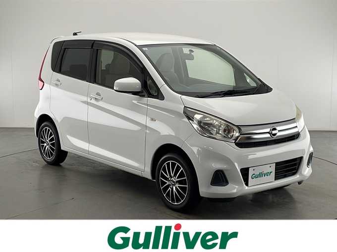 新着情報“デイズJ”2017年式白入荷しました！