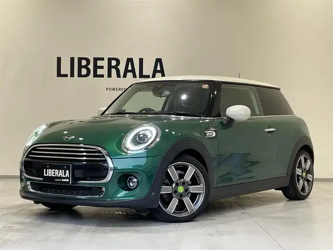 新着情報“ＭＩＮＩクーパー 60イヤーズエディション”2020年式緑Ⅱ入荷しました！