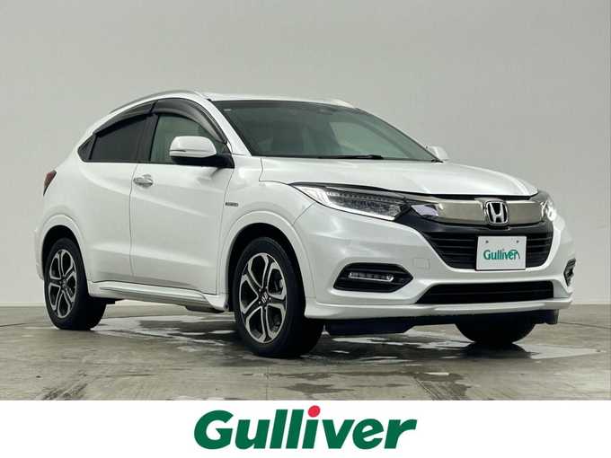 新着情報“ヴェゼルハイブリッドZ・ホンダセンシング”2019年式プラチナホワイトパール入荷しました！