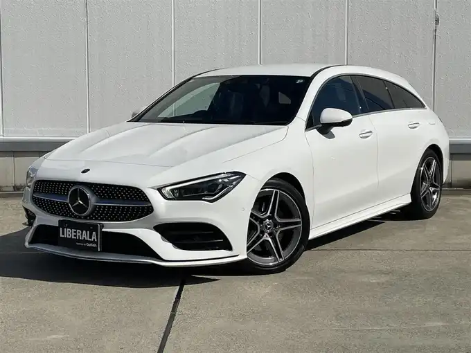 新着情報“ＣＬＡクラス シューティングブレークCLA200d シューティングブレーク AMGライン”2020年式白入荷しました！