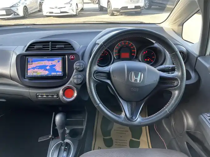車両画像03