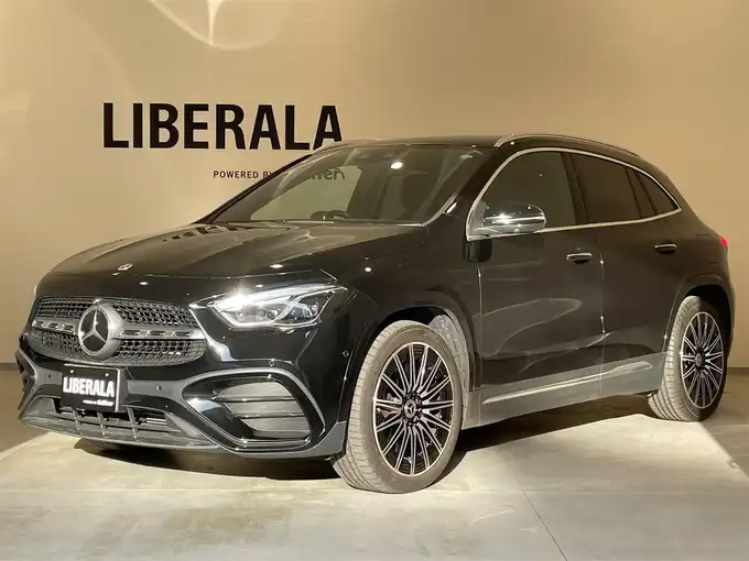 新着情報“ＧＬＡクラスGLA200d 4マチック AMGラインパッケージ”2024年式コスモスブラック入荷しました！