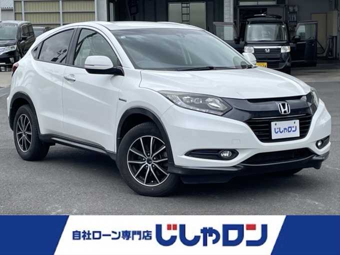 新着情報“ヴェゼルハイブリッドX”2014年式ホワイトオーキッドパール入荷しました！