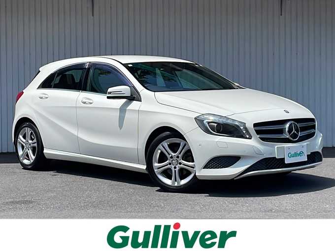 新着情報“ＡクラスA180”2014年式白入荷しました！