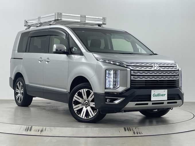 新着情報“デリカＤ：５D プレミアム”2022年式シルバーⅡ入荷しました！