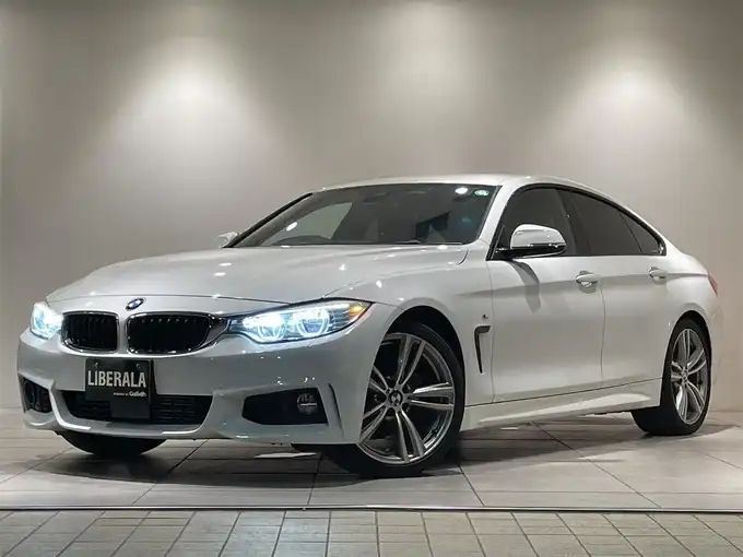 新着情報“４シリーズ420iグランクーペ Mスポーツ”2015年式アルピンホワイトⅢ入荷しました！