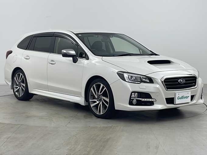 新着情報“レヴォーグ1．6GT－Sアイサイト”2014年式クリスタルホワイトP入荷しました！