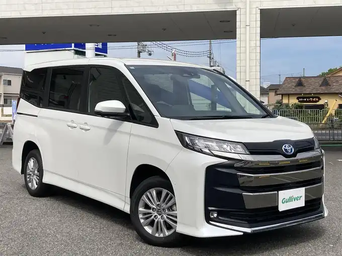 新着情報“ノアハイブリッドS－G”2024年式ホワイトパールクリスタルシャイン入荷しました！