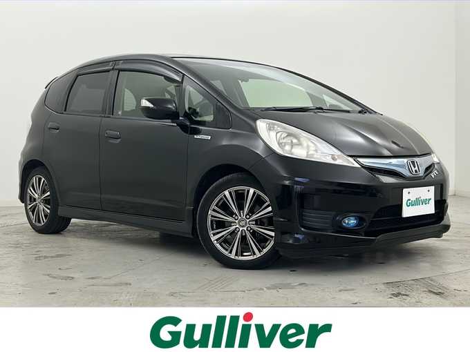 新着情報“フィットハイブリッドハイブリッド・RS”2012年式クリスタルブラックパール入荷しました！