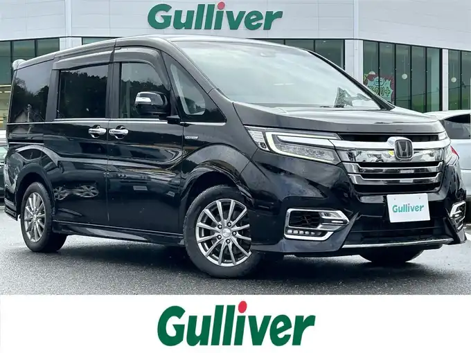 新着情報“ステップワゴンスパーダスパーダハイブリッド G・EX ホンダセンシング”2017年式黒入荷しました！