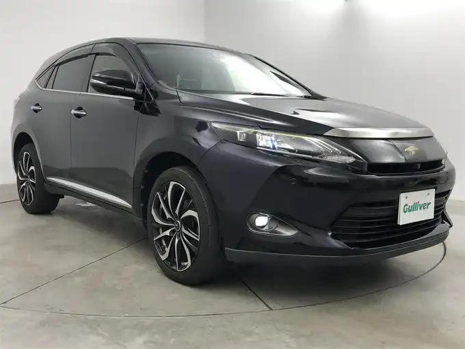 新着情報“ハリアープレミアム アドバンスドパッケージ”2014年式スパークリングブラックパールクリスタルシャイン入荷しました！