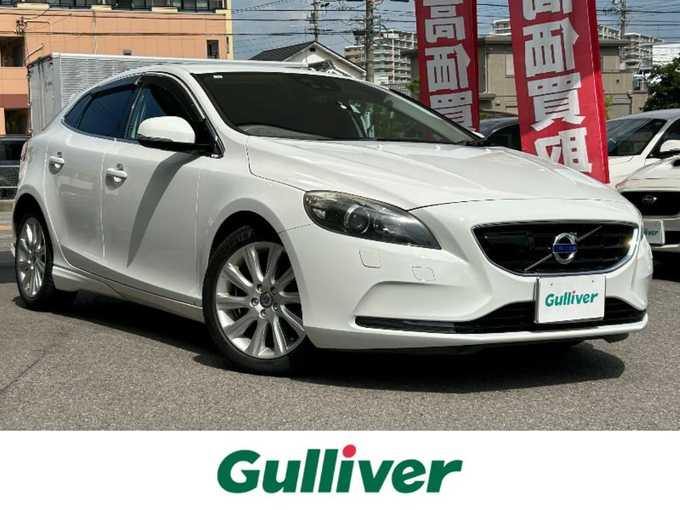 新着情報“Ｖ４０T4 SE”2014年式アイスホワイト入荷しました！
