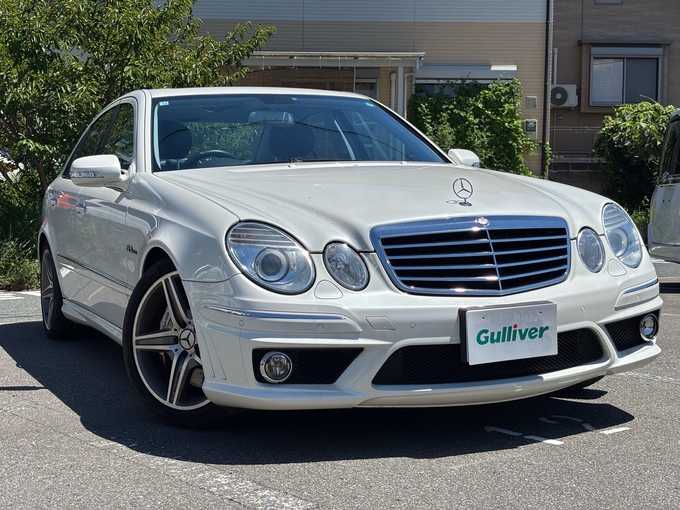 新着情報“ＥクラスE63 AMG”2008年式パール入荷しました！
