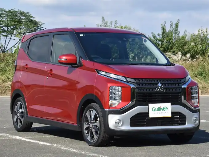 新着情報“ｅＫクロスG”2020年式レッドメタリック入荷しました！