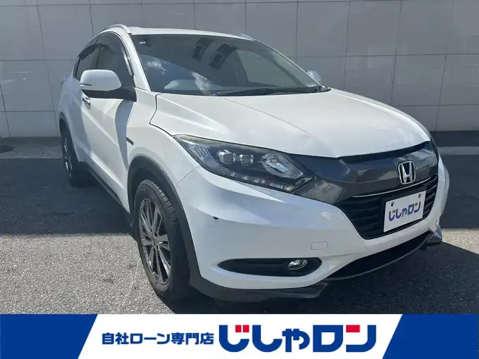 新着情報“ヴェゼルハイブリッドX”2014年式ホワイトオーキッドパール入荷しました！