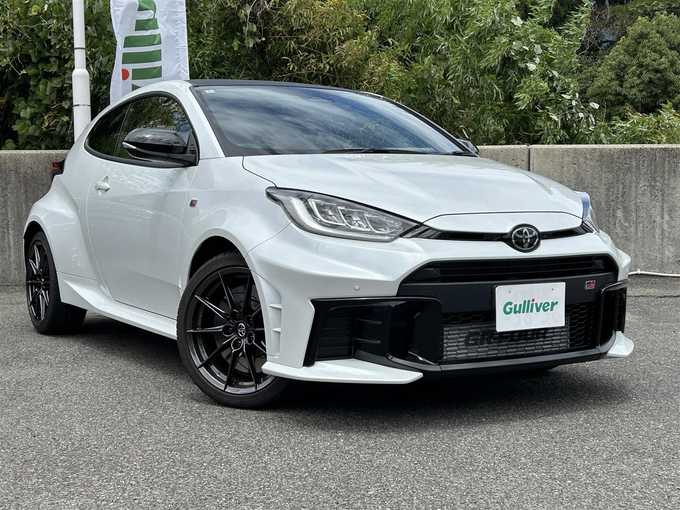 新着情報“ＧＲヤリスRZ ハイパフォーマンス”2024年式プラチナホワイトパールマイカ入荷しました！
