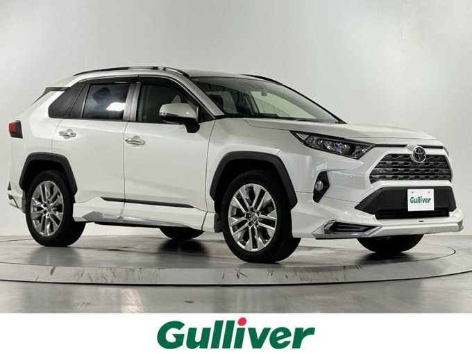新着情報“ＲＡＶ４G Zパッケージ”2021年式ホワイトパールクリスタルシャイン入荷しました！