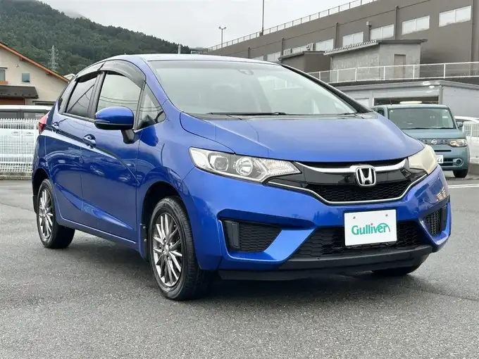 新着情報“フィット13G・特別仕様車Lパッケージ ファインエディション”2016年式ブリリアントスポーティブルーメタリック2トーン入荷しました！